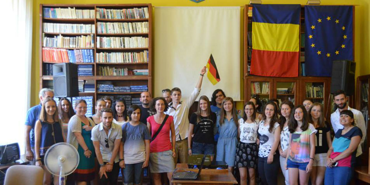 Voluntari internaționali la ACT4U